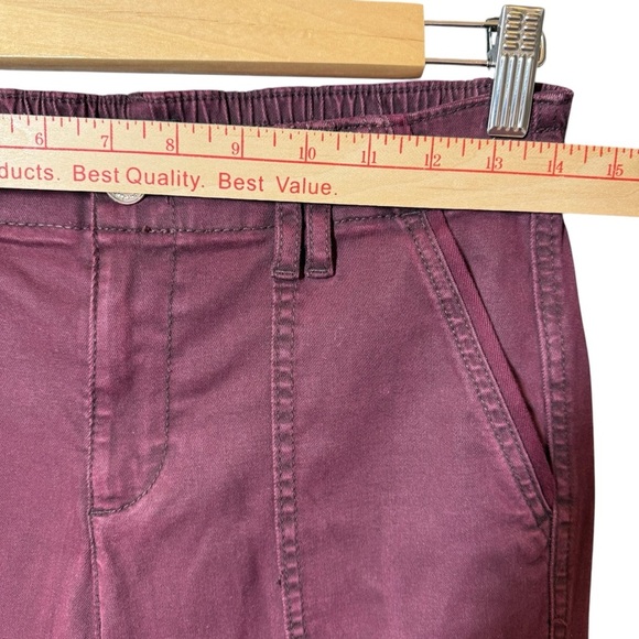 WHBM Mid-Rise Everyday Soft Denim Utility Slim Ankle Jeans Size 4 Burgundy - Picture 13 of 16